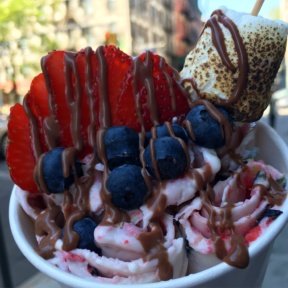 Gluten-free rolled ice cream from Frozen Sweet